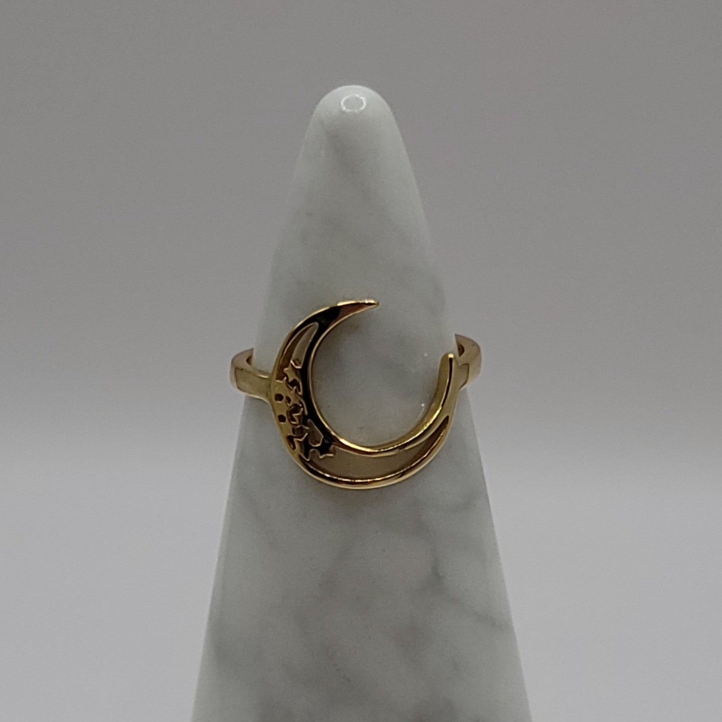 moon full of stars ring