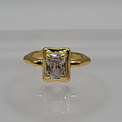 Majesty ring